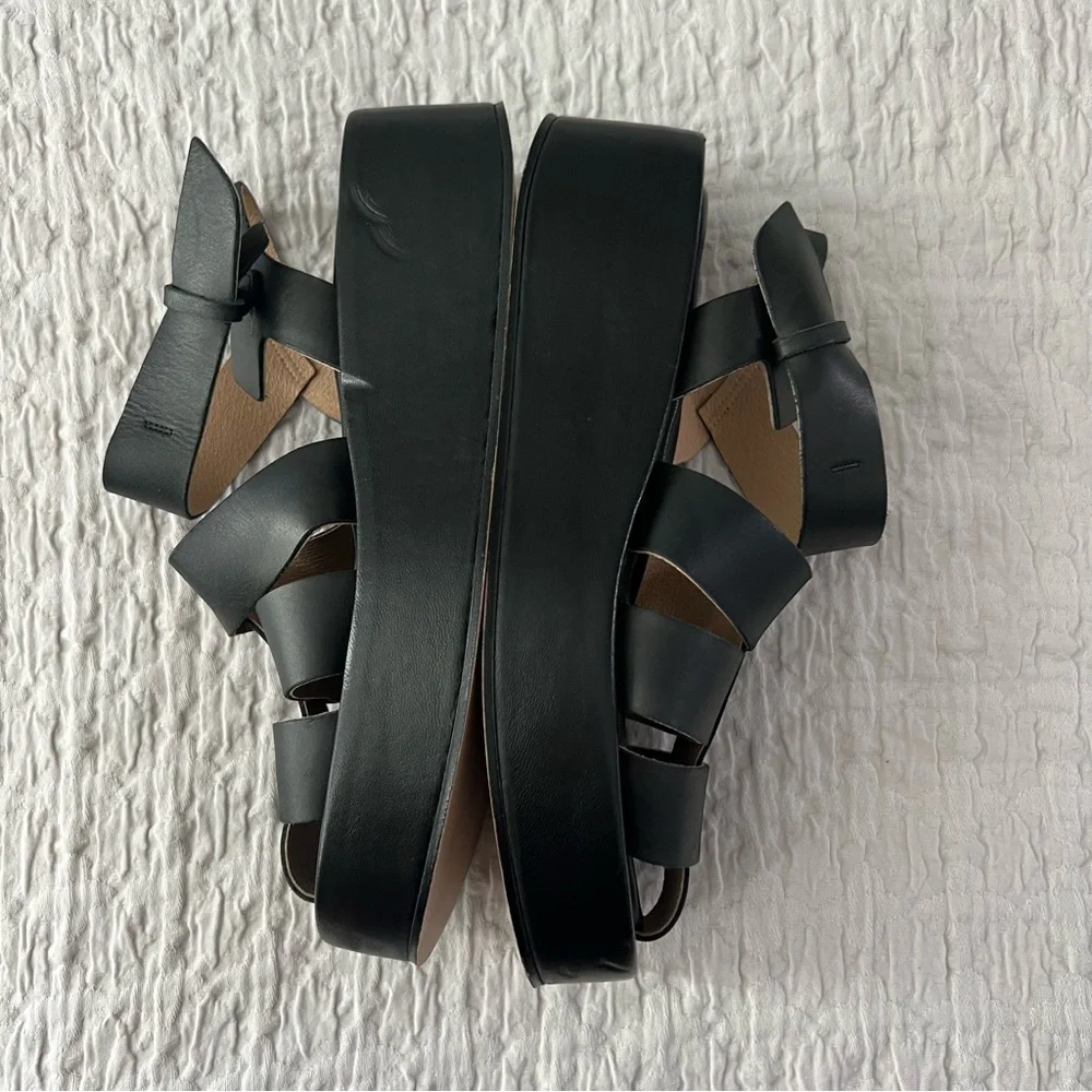 ALYSI Black Leather Strappy Platform Sandals Women's Shoe Size 39